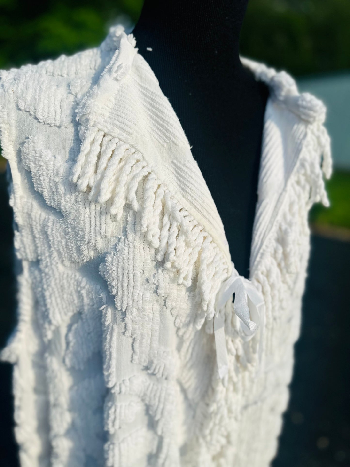 Cloudspun Chenille Duster – Upcycled White Vintage Bedspread Vest – Size Large to 2XL