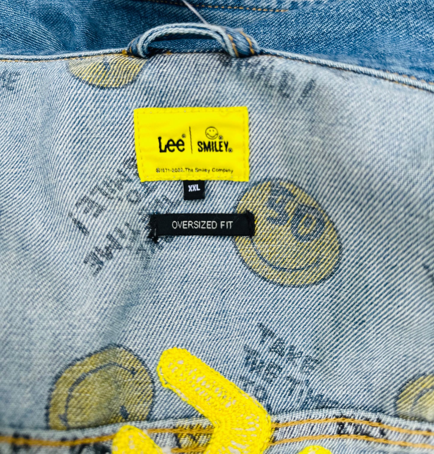 Vintage Vibes XXL Denim Jacket – “Take the Time to Smile!”