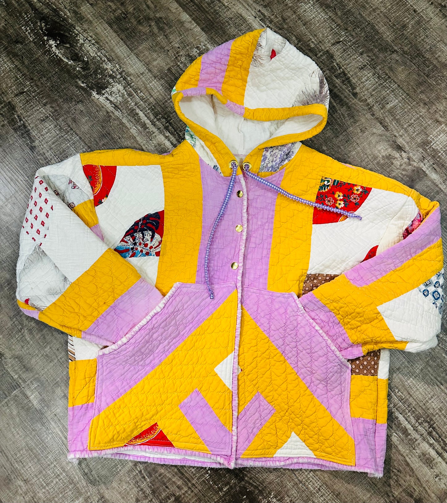 Handcrafted Vintage Quilt Hooded Coat | Women’s Oversized Medium (Fits M–L) | One-of-a-Kind Upcycled Jacket