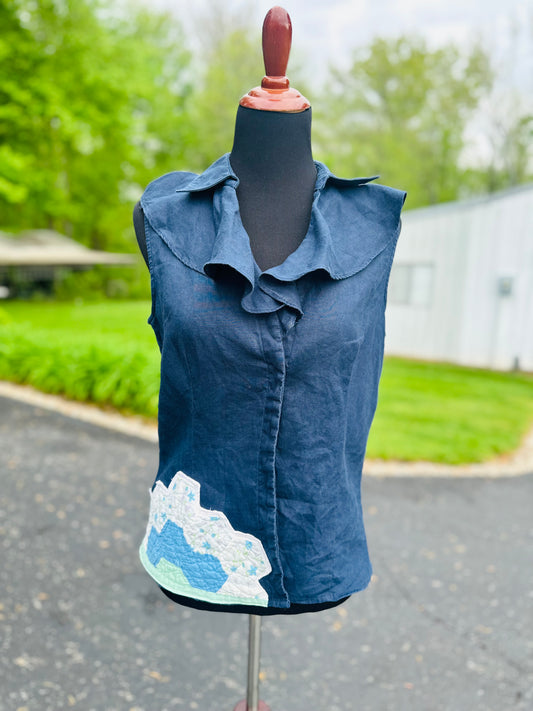 Moonlight Garden Linen Top – Ruffled Collar Sleeveless Blouse with Vintage Quilt Patch – Size Medium