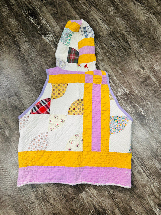 Handcrafted Vintage Quilt Hooded Vest | Women’s Oversized Medium (Fits M–L) | One-of-a-Kind Upcycled Vest